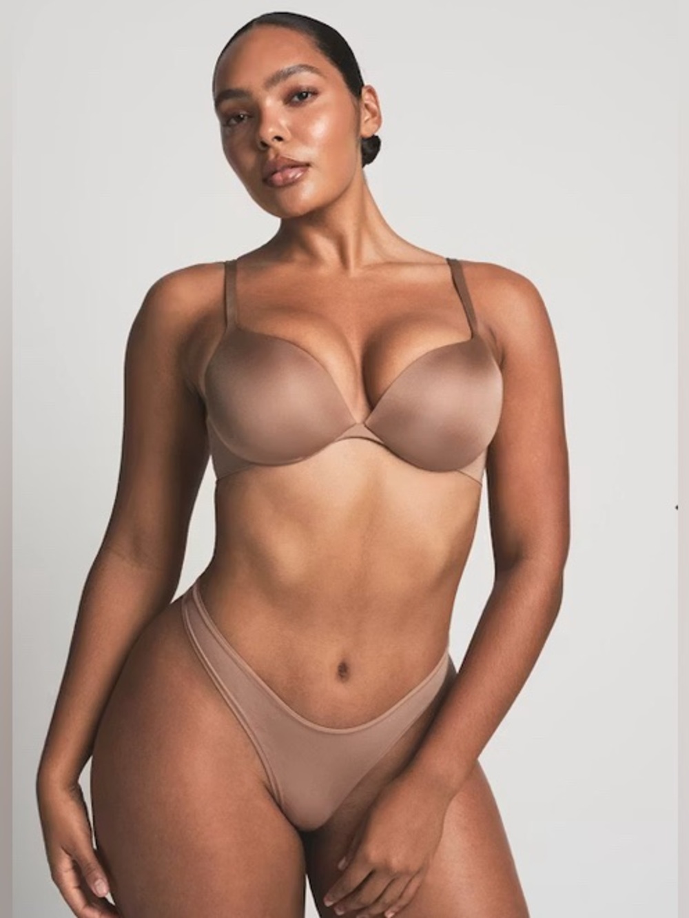 SKIMS Ultimate Plunge Push Up Bra
